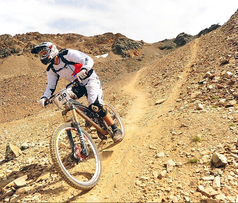 

Bicycle Chain MTB Bike Parts 8 9 10 11 Speed Velocidade MTB Chains 116L EL SL Half/Full Hollow Gold Silver Bike Accessories