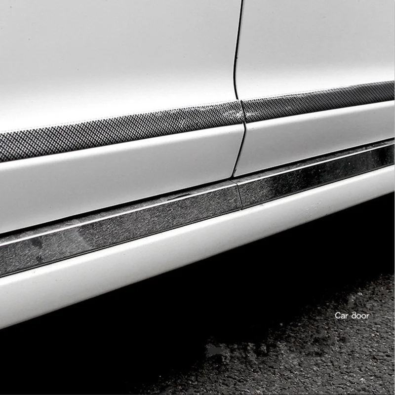 Новые популярные резиновые наклейки из углеродного волокна для кузова