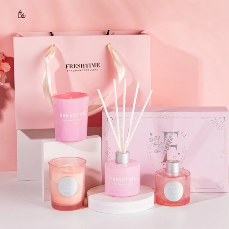 Pretty In Pink Series Valentine's Day Mother's Day Gift Set 50ml Reed Diffuser Sakura 70g Scented Candle Rose Fragrance Soy Wax