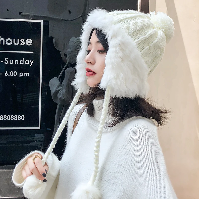 Зимние шапки для женщин толстые теплые вязаные Gorros женские милые белые шарики наушники шапки Белые зимние женские шапки и шапочки