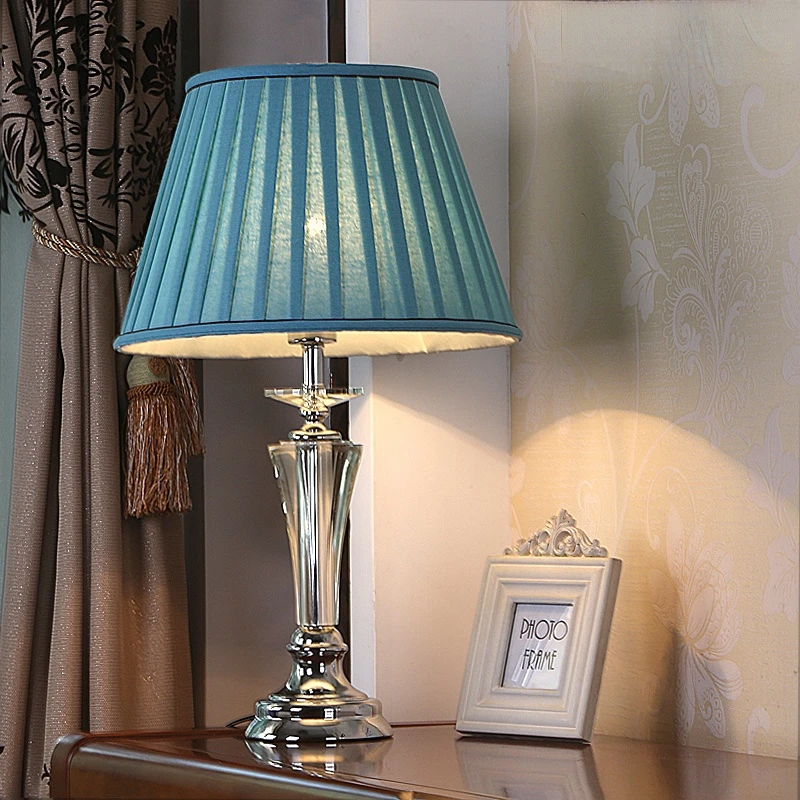 

European Style Modern Simple Crystal Lamp For Living Room And Bedroom Bedside Lamp Light Luxury Romantic Decorative Night Lamp