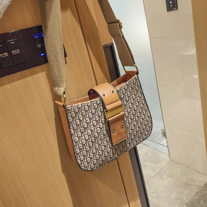 2019 Новое поступление 11 Повседневная сумка только один день модная женская через