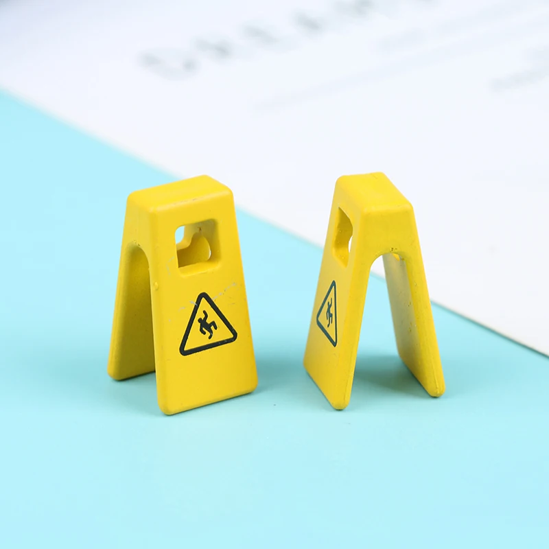 

Миниатюрный предуПредупреждение ительный знак аварийного распада для кукольного домика, 2 шт., аксессуары для украшения кукольного домика