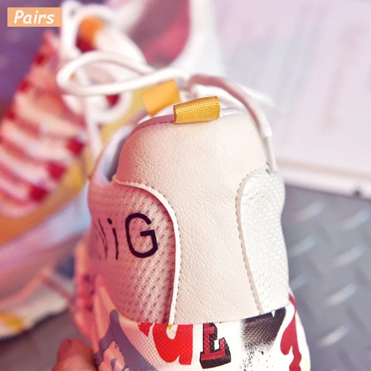 Женская Повседневная обувь кроссовки визуально увеличивающие рост на платформе