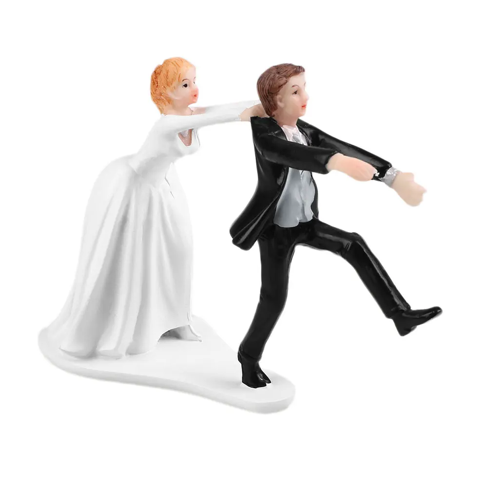 

cake toppers Dolls Elegant Synthetic Resin Bride&Groom Wedding Decoration Supplies Stand Figurines Casamento Mariage Funny Marry