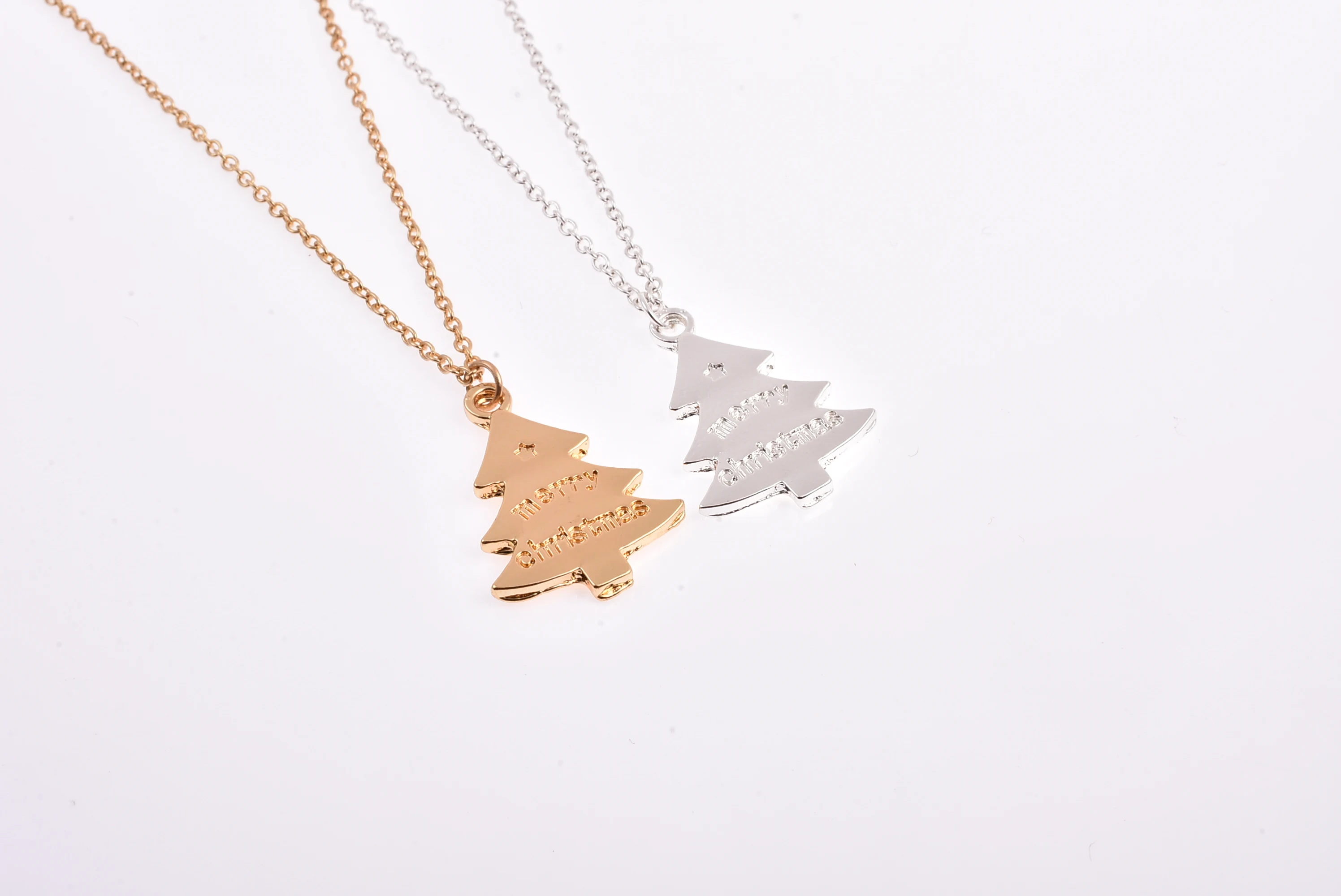 

30pcs Merry Christmas Letter Tree Necklace Pine Cypress Tree Plant Necklace Jewelry for Holiday Gifts