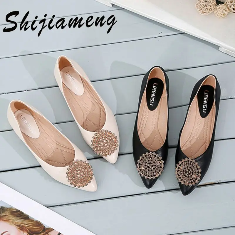 

Новинка лета 2021, кожаная женская обувь, модные повседневные дышащие туфли, туфли на толстом каблуке с острым носком