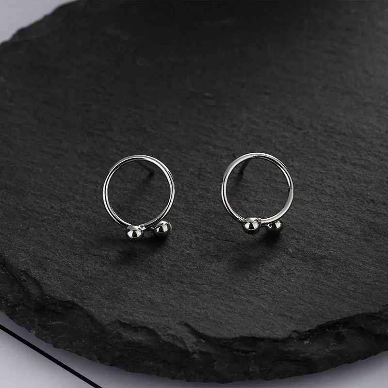 

Modern Jewelry Round Circle Stud Earrings Hot Sale Simply Design Metal Alloy Small Bead Women Earrings For Party Gifts