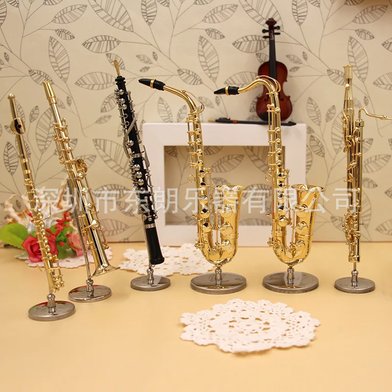 Мини-музыкальные инструменты Модель комбинации Барри Восточная флейта саксофон