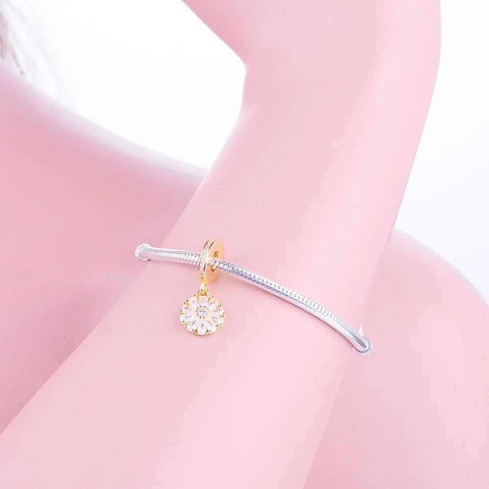 

Fit Original Europe Charm Bracelet DIY Jewelry Making 2018 925 Sterling Silver Embellished Floral Dangle Charms With Clear CZ