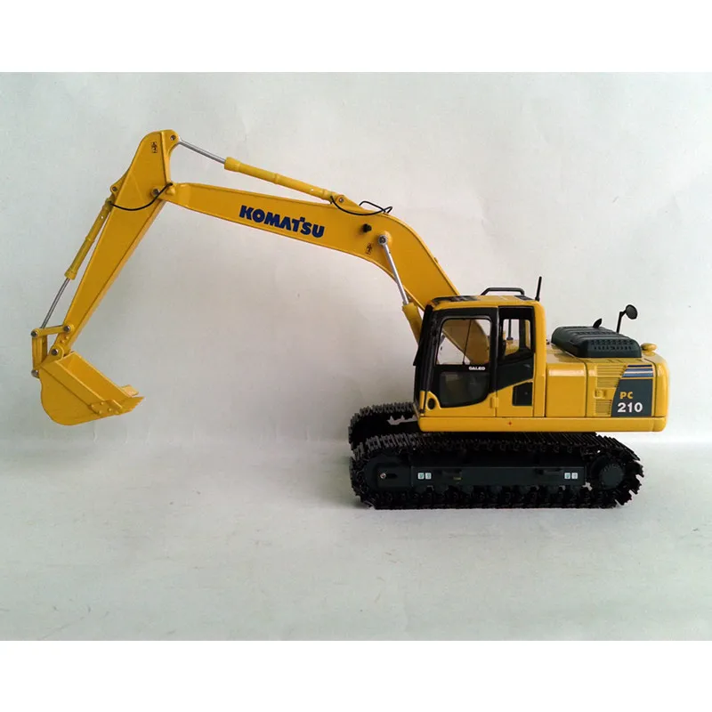 Оригинальные авторизованные Аутентичные литые под давлением Uh8123 1:50 Komatsu Pc210lci 11