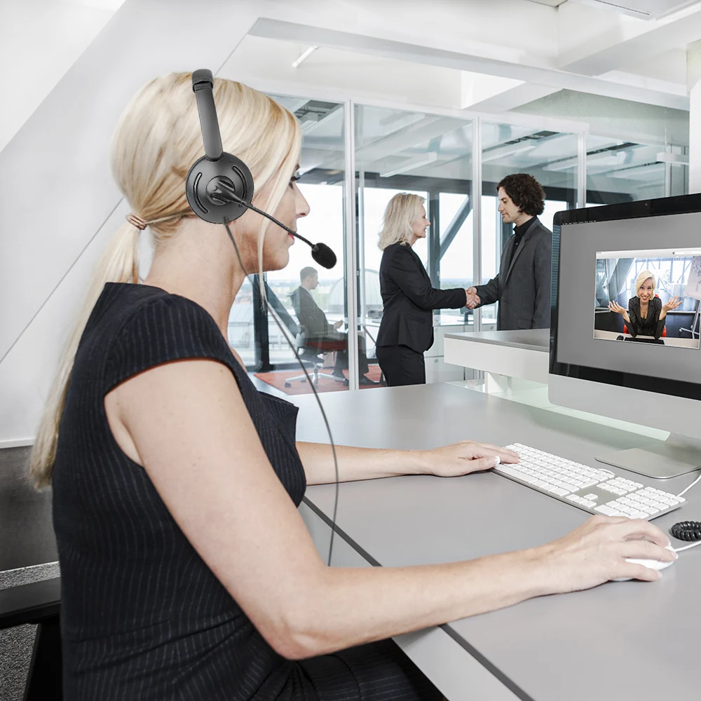 Проводные наушники 3 5 мм легкие с микрофоном и шумоподавлением компьютерная