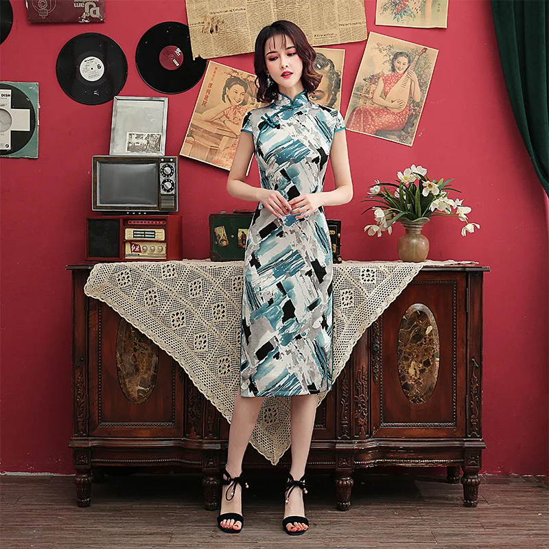 

Summer Short Sleeve Slim Novelty Qipao Women Exquisite Chinese Medium Length Dress Elegant Mandarin Collar Improved Cheongsam