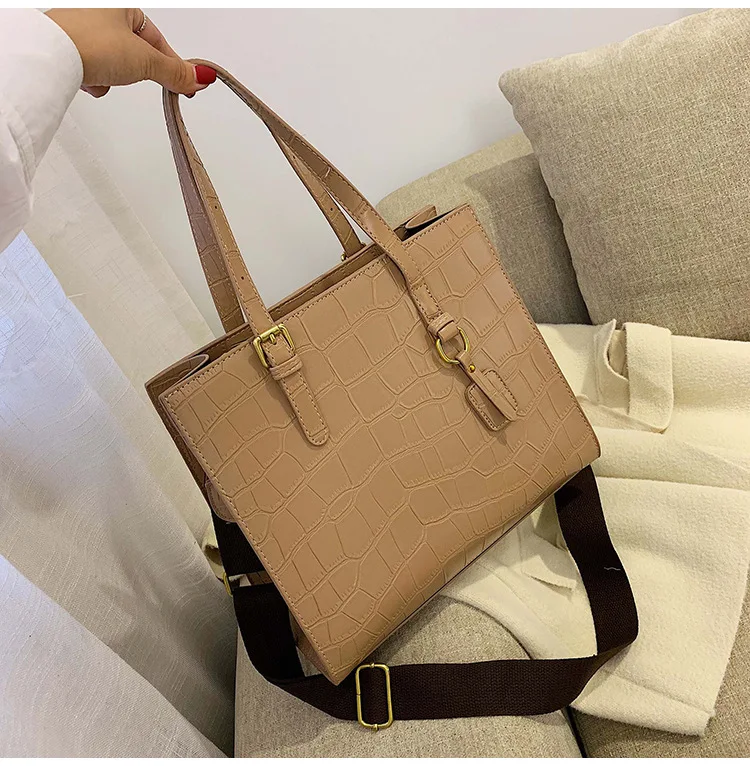 

Multifunctional bag women's new fashion crocodile pattern handbag texture single shoulder messenger bag large capacity tote bag
