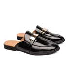 Босоножки мужские из лакированной кожи, дизайнерские полуботинки, повседневные Роскошные лоферы, модные шлепанцы для улицы и дома, черные