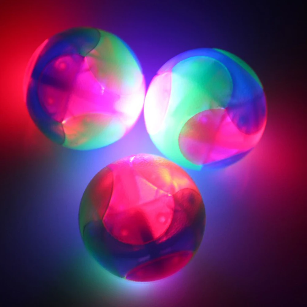 Dog's Bouncy Toy Rubber Ball Bite-resistant Pet Teeth Grinding Training with Sound and Multi-color Lights Squeaky Balls | Дом и сад