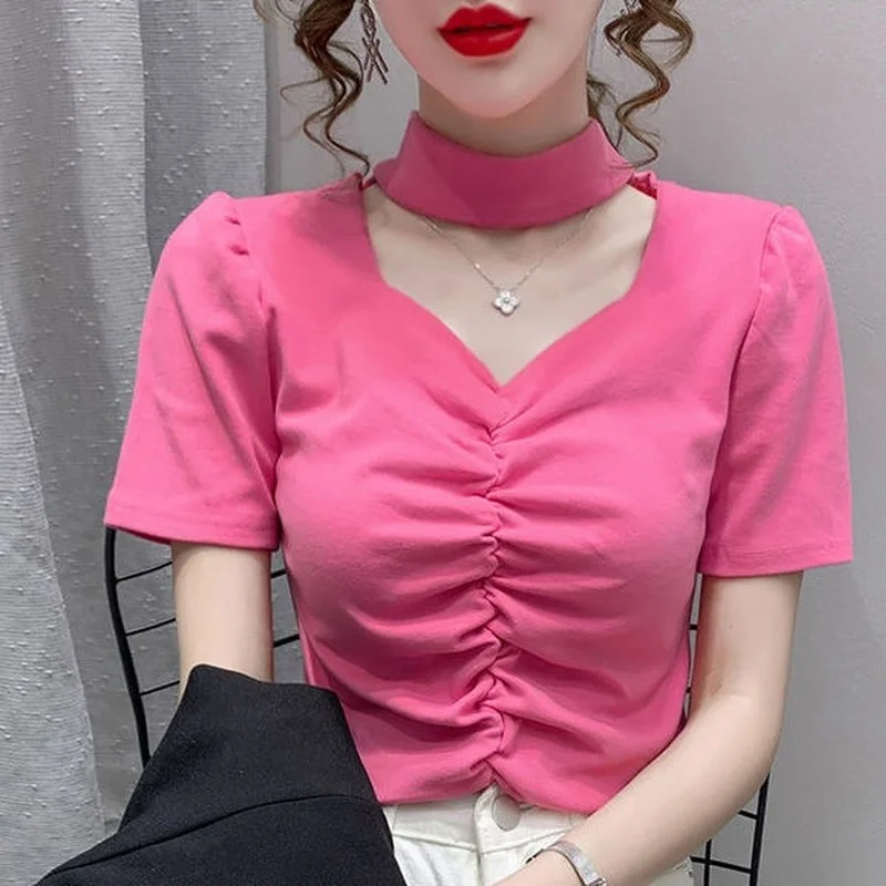 

Летняя женская футболка 2021, новый дизайн, чувственная футболка с коротким рукавом и вырезом, Женский облегающий однотонный плиссированный ...