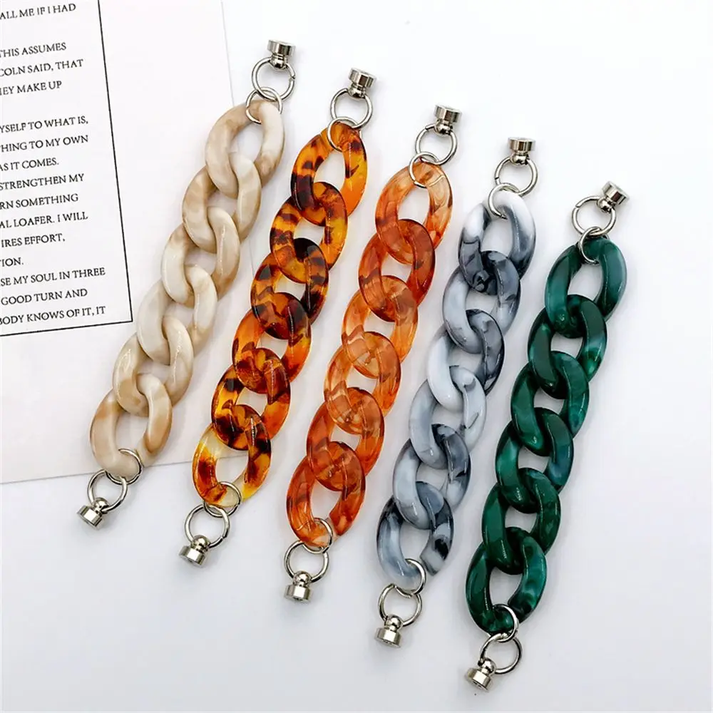 

Creative Marble Amber Acrylic Chain for DIY Key Chain Phone Case Decoration Jewelry Accessories Iphone 12 Pro Phone Finger Strap