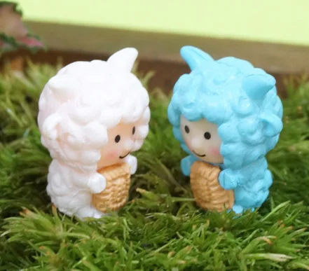 

Mini Toy Pleasant Goat Micro Landscape Decoration PVC Three-Dimensional Doll Park Model
