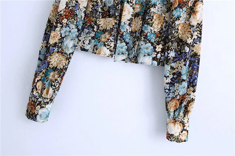 

Vintage Women Elegant Floral Print Shirts 2021 Fashion Ladies Bow Turn Down Collar Tops Streetwear Female Chic Short Blouses