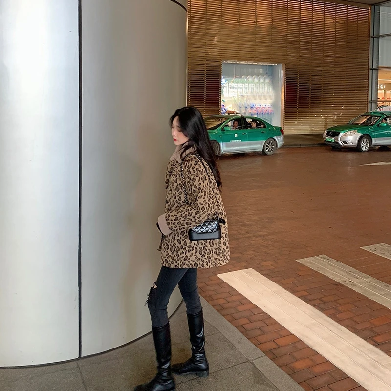 

New short Korean version loose flavor autumn winter versatile leopard lamb Plush coat women ins trend in 2020
