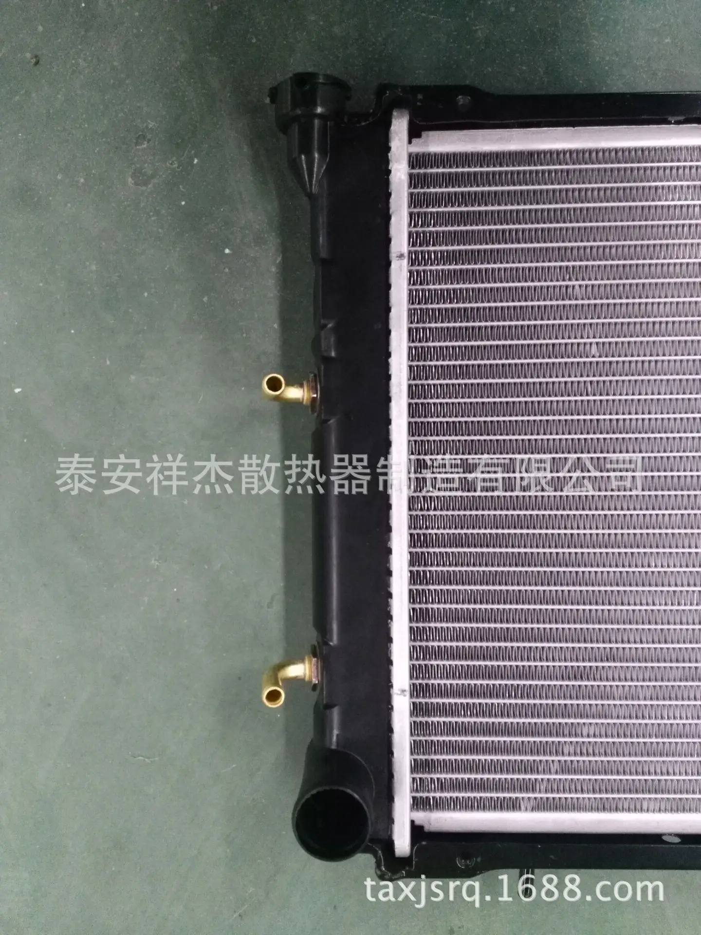 Заводской радиатор для автомобильного радиатора Subaru Legacy Bf5 | Автомобили и