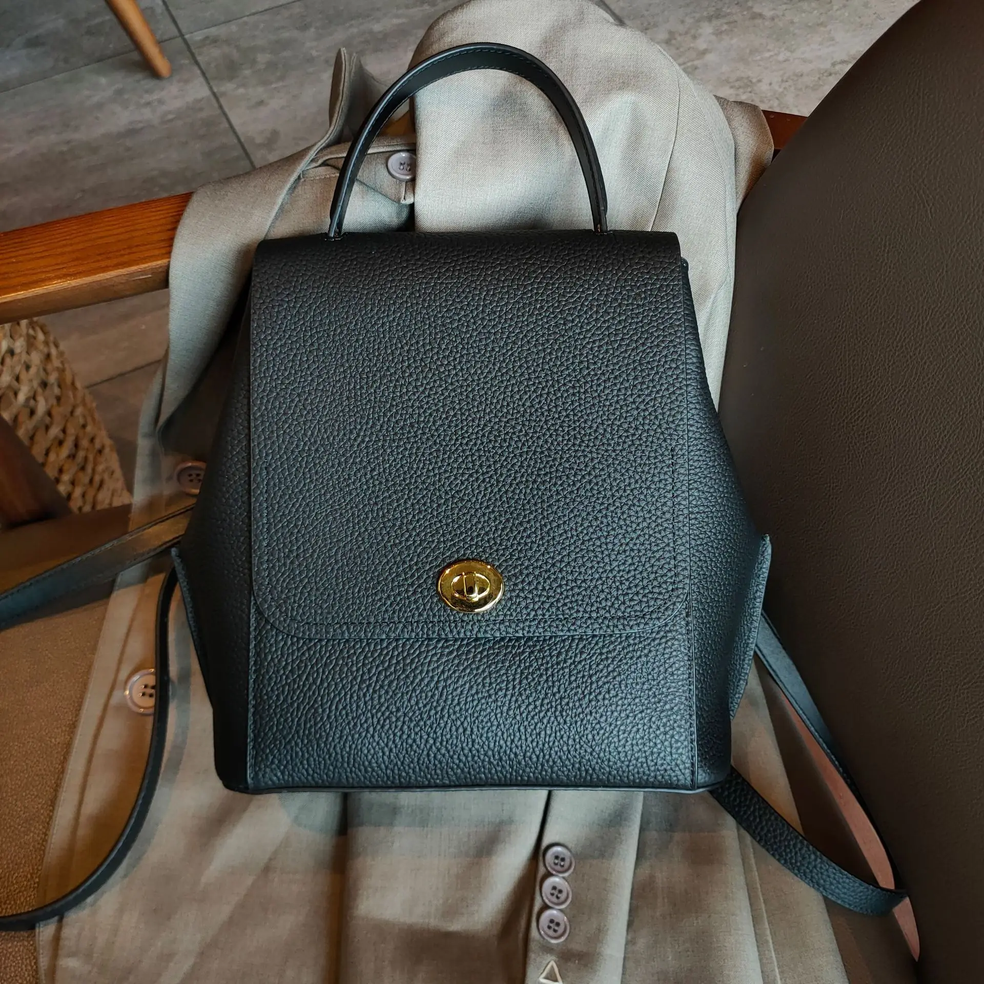 Женский рюкзак из мягкой натуральной кожи школьный ранец для девочки