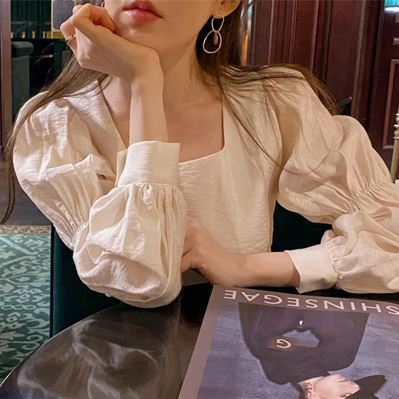 

Pleated Blouse Women Solid Square Collar Puff Sleeve Ladies Blusa Shirts Autumn 2020 Fashion Casual Female Tops