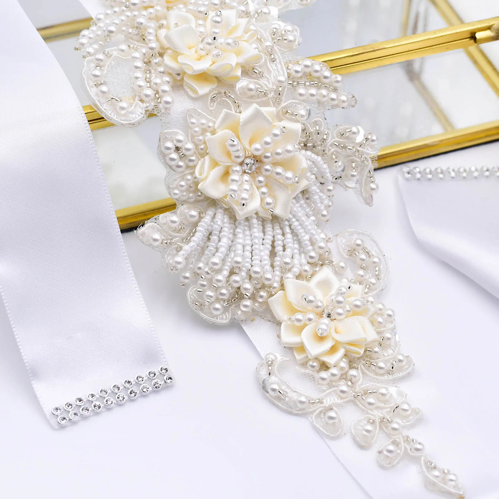 

Exquisite Ivory Dress Belt Flower Wedding Belt Floral Maternity Sashes Wedding Bridal Pearl Belt for Women Bride Sash Ivory