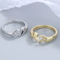 vintage hand with heart shaped ring creative couple stainless steel personality punk hip hop men and women party ringjewelry