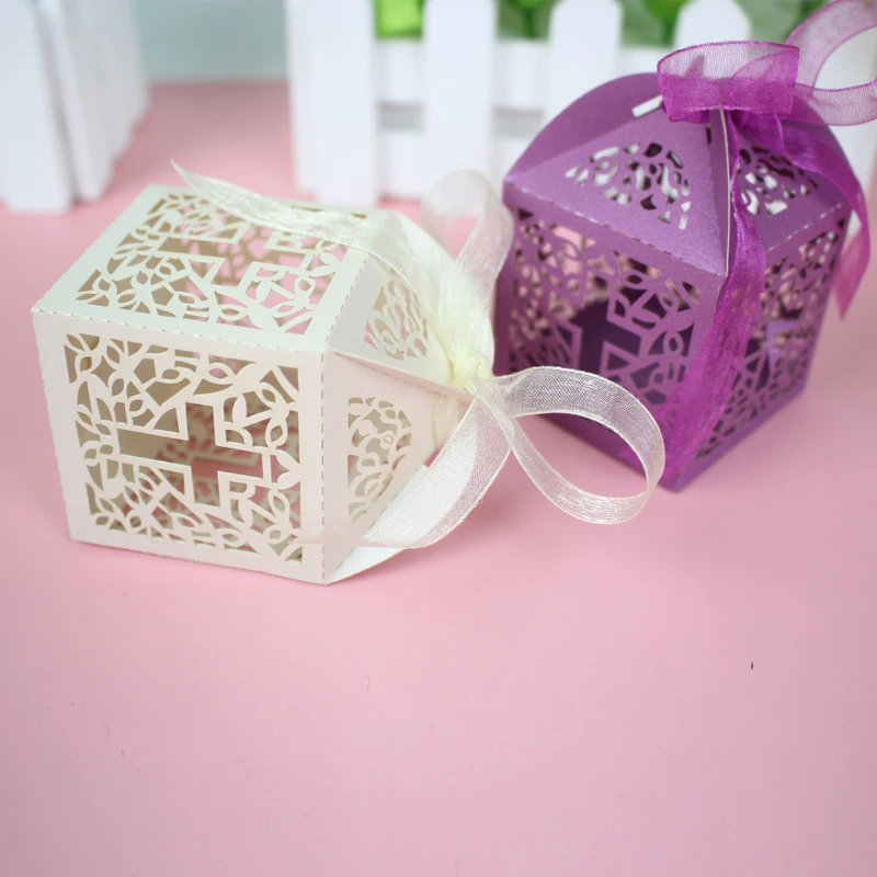 100 шт./лот коробки для конфет с крестом Подарочная коробка гостей упаковка Baby Shower
