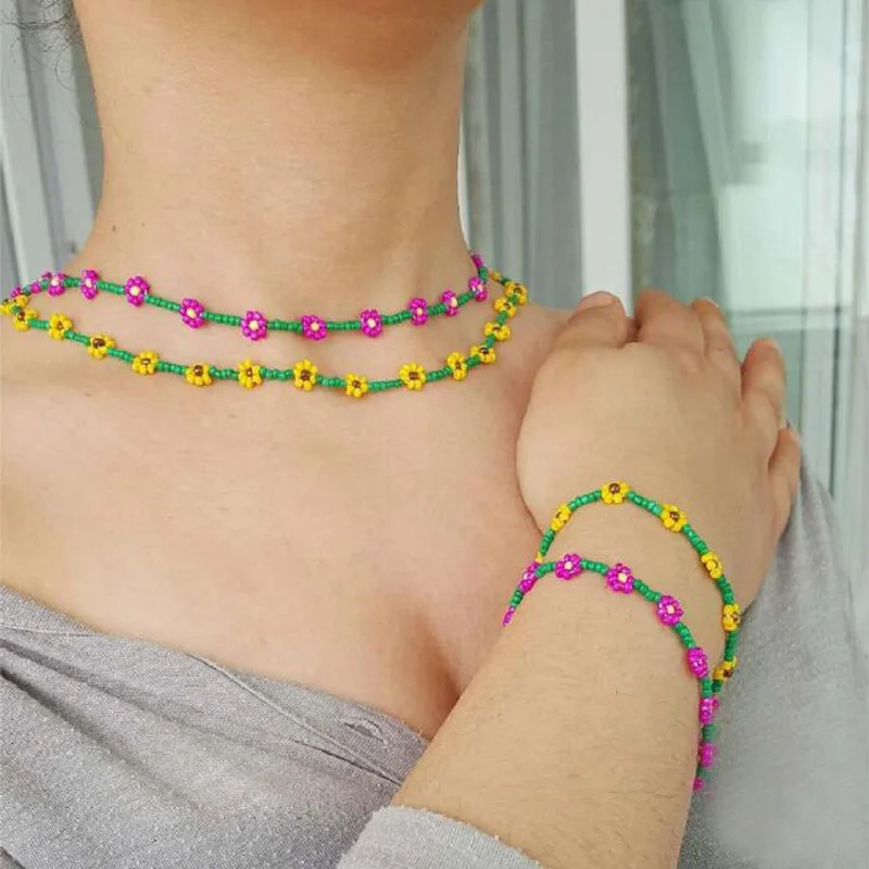 Набор из ожерелья и браслета Wgoud с ромашками Модный богемный этнический цветной