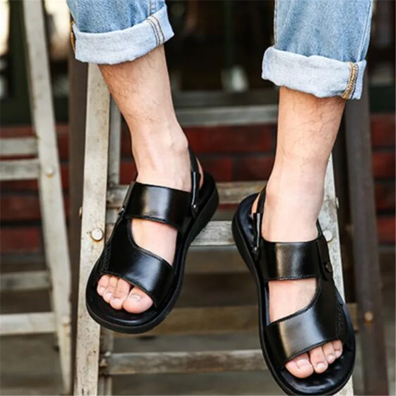 

New men sandals and slippers comfortable and breathable lightweight casual wear-resistant anti-slip design men shoes