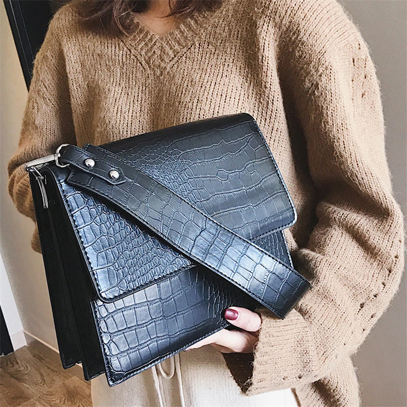 

Small Vintage Bags Retro Female Pu Leather Hasp Messenger Bags for Girls Ladies Alligator Crossbody Bags for Women Handbags New