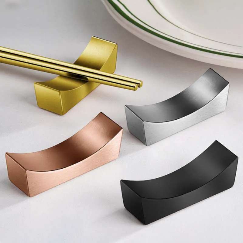 

1PC Stainless Steel Food Sticks Rest Chopsticks Holder Metal Stand Chopstick Rest Chinese Style Table Decor