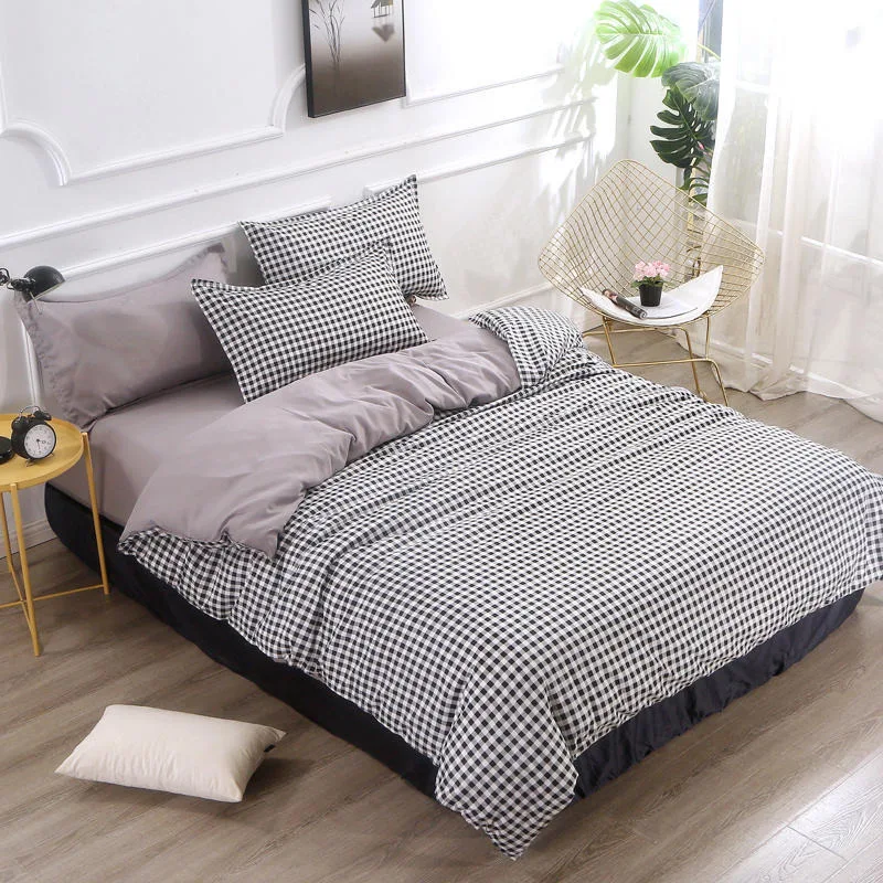 Комплект постельного белья в клетку королевского размера с мультяшным рисунком |