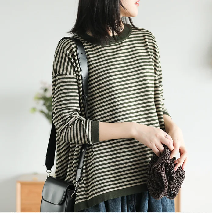 Женский трикотажный свитер в полоску Свободный пуловер с круглым вырезом и