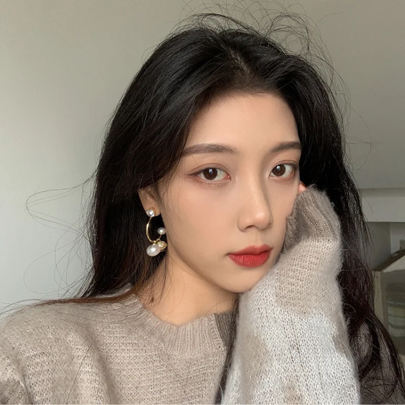 

Unusual Korean Fashion Women Earrings 2021 Trend Jewelry Clip on Earrings Stud Drop Earrings Gold Pearl Earrings Pearls