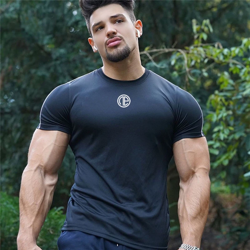 

New Brand Casual T-shirt Men Clothing Gyms Tight Cotton Mens Fitness T-shirt Homme Gyms T Shirt Men Fitness Summer Tee Tops 2021