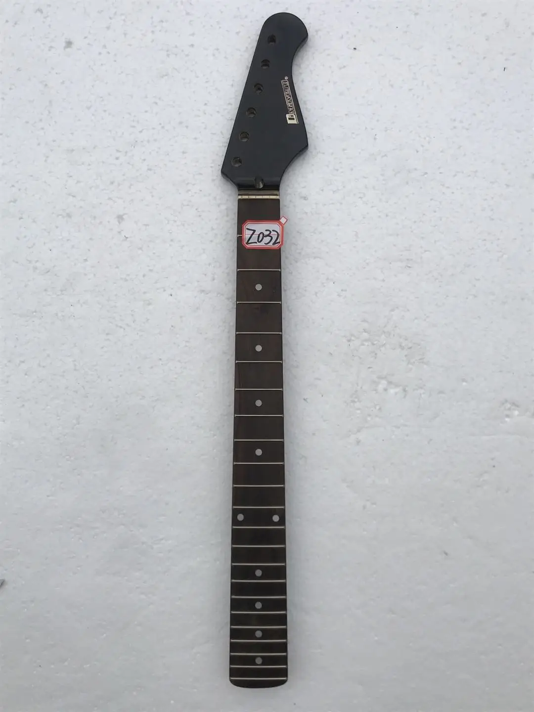 

DIY (Not New)Discount Electric Guitar without Hardwares In Stock Free Shipping Z032