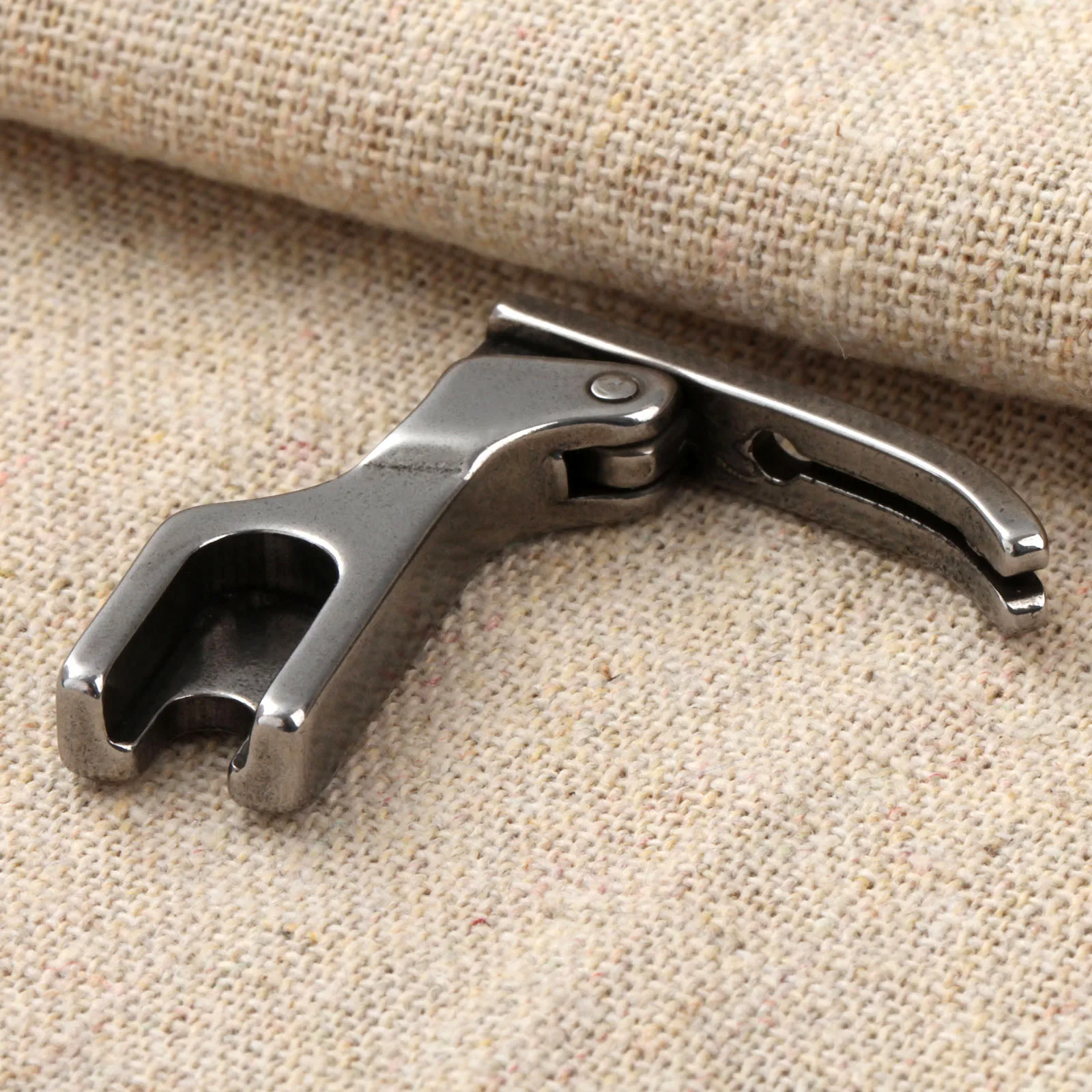 Лапка прижимная узкая из нержавеющей стали P363 1 шт. для промышленных швейных