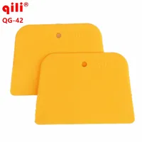 200pcs/lot Qili QG-42 Mini Size10cm*7cmPlastic Floor Scraper Window Film Install Scraper Squeegee Trapezoid Square Shovel Tool