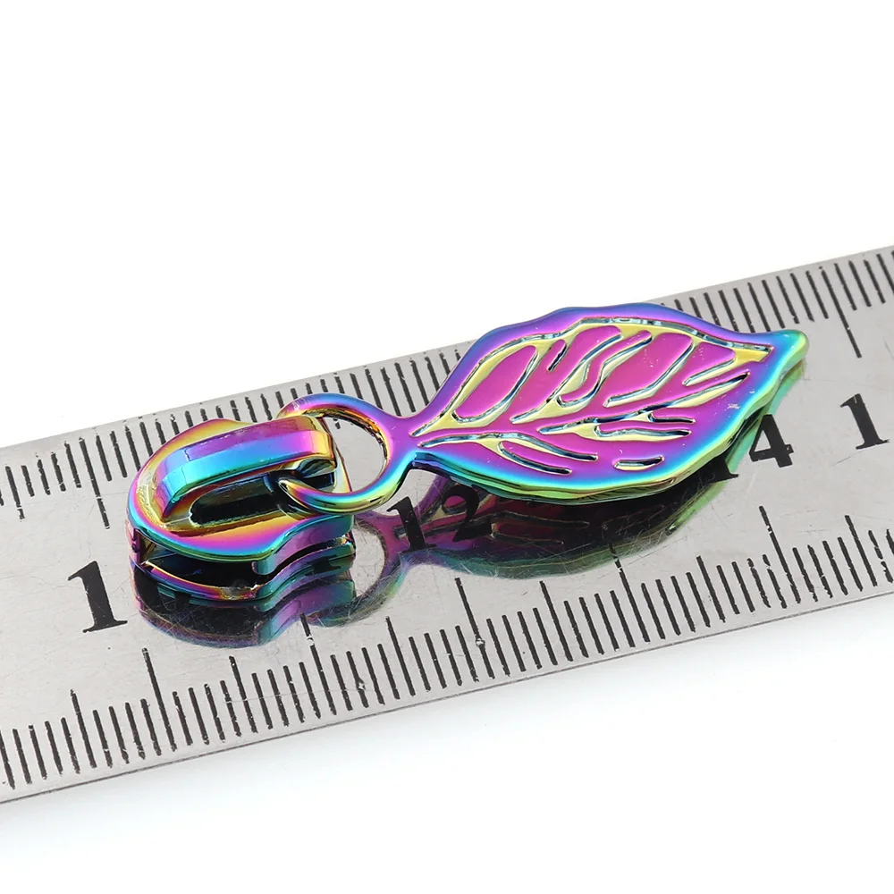 

12pcs Rainbow Zipper Sliders Head #5 Leaves shape Alloy for Jacket Coat Pocket DIY Handwork Bag Luggage DIY Sewing Craft