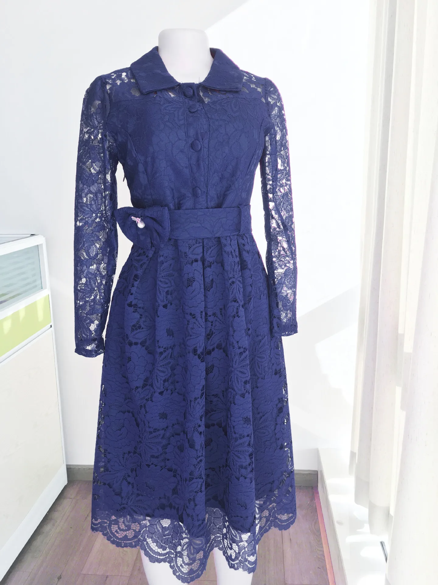 Размера плюс 3XL 4XL Модные Красные кружевные платья взлетно посадочной полосы 2019