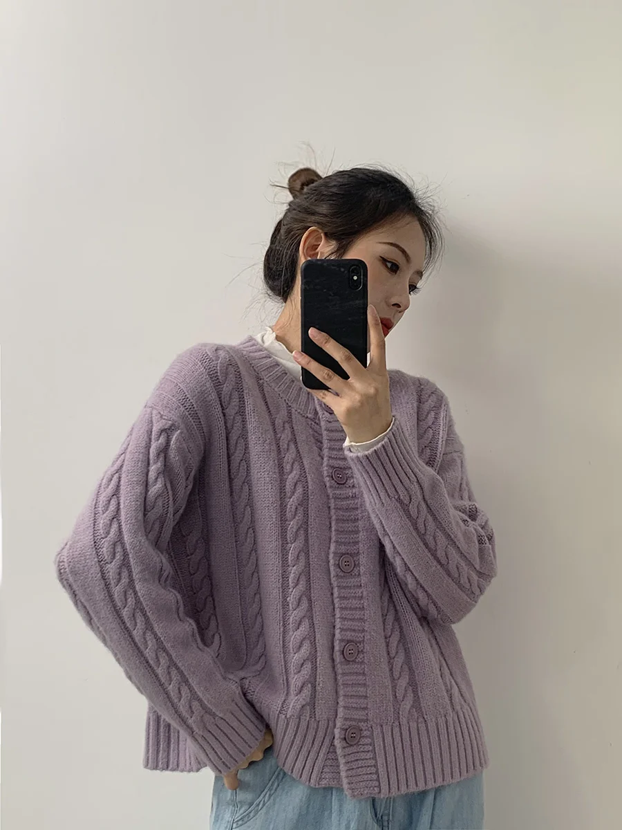 Unif Cardigan Super Gentle Milk White Girl Twist Winter Round Neck Loose Soft Waxy Warm Sweater Jum |