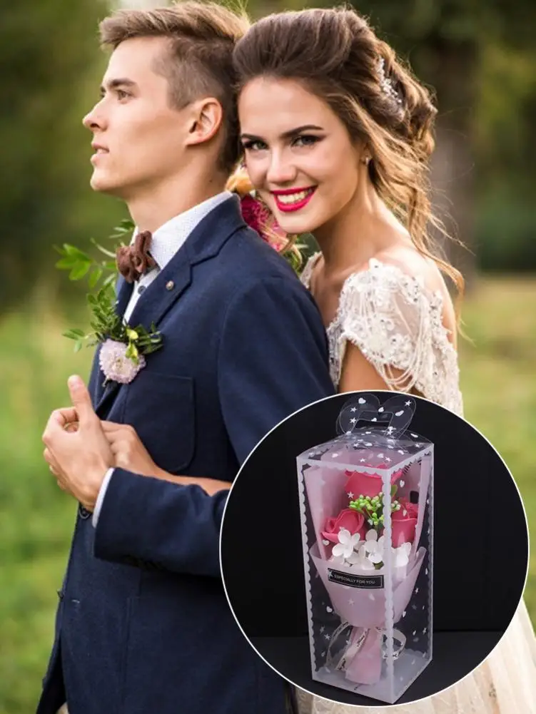 Три букет роз на День святого Валентина подарок день рождения для бойфренда мать