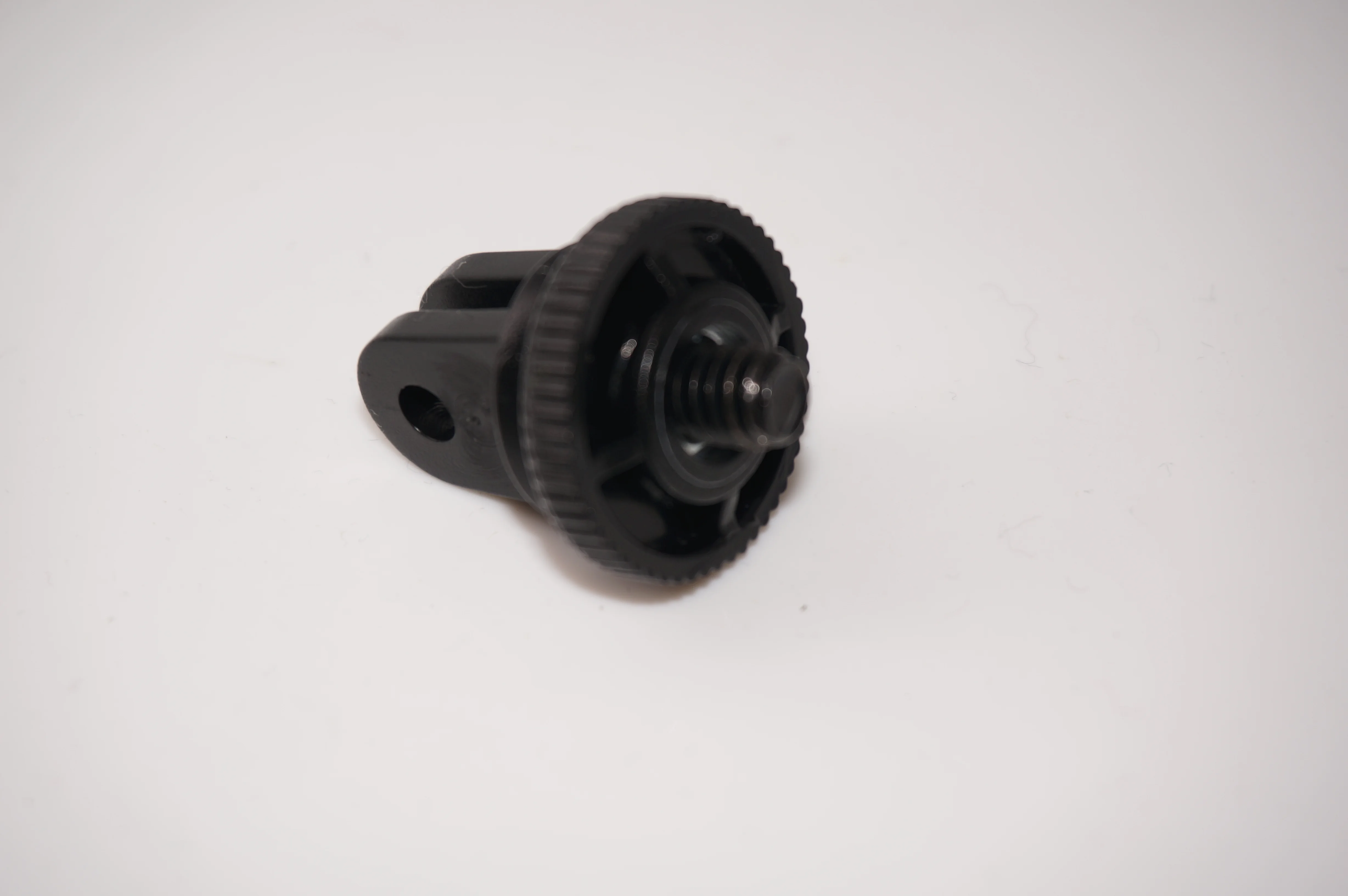 Winait GP68 adapter for action camera |