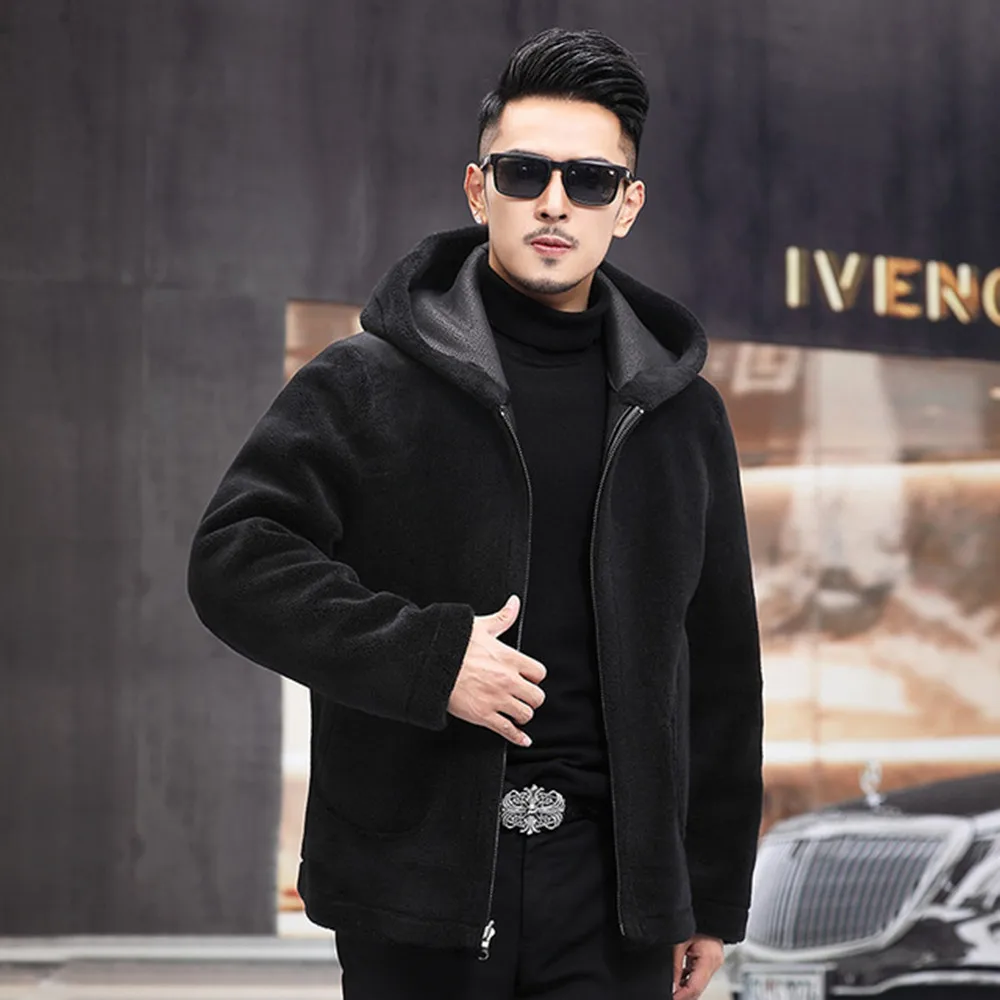 Мужская куртка из натуральной кожи черная короткая с капюшоном на шерстяной