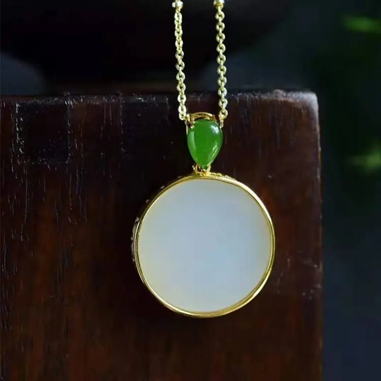 

Natural Hetian white jade Round Pendant Necklace Chinese style retro palace style light luxury unique women's Christmas gift