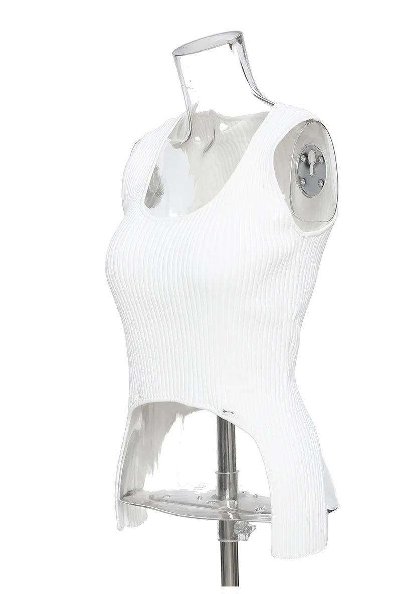 

Simple design irregular detachable two-piece vest knit top in QuZhu Material